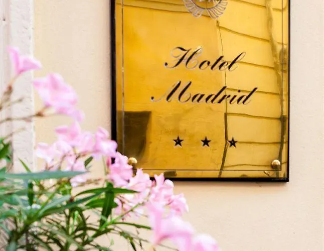 Hotel Madrid 3*